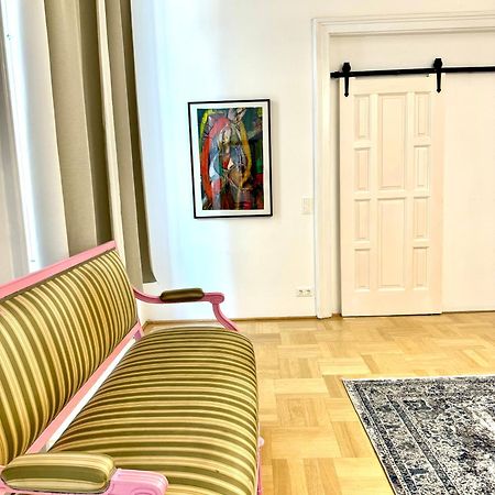 Opera Vienna Apartment 145 M2 Extérieur photo
