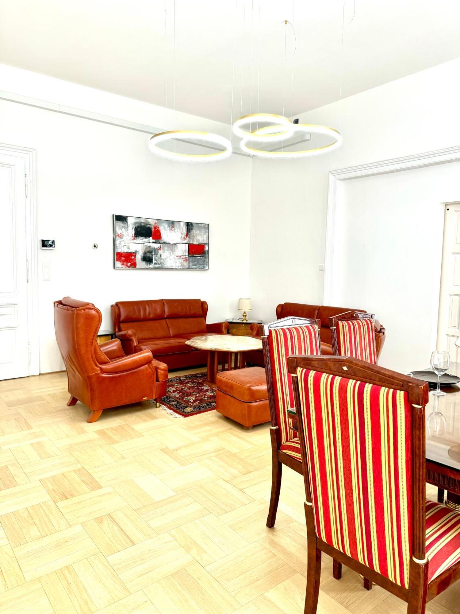 Opera Vienna Apartment 145 M2 Extérieur photo