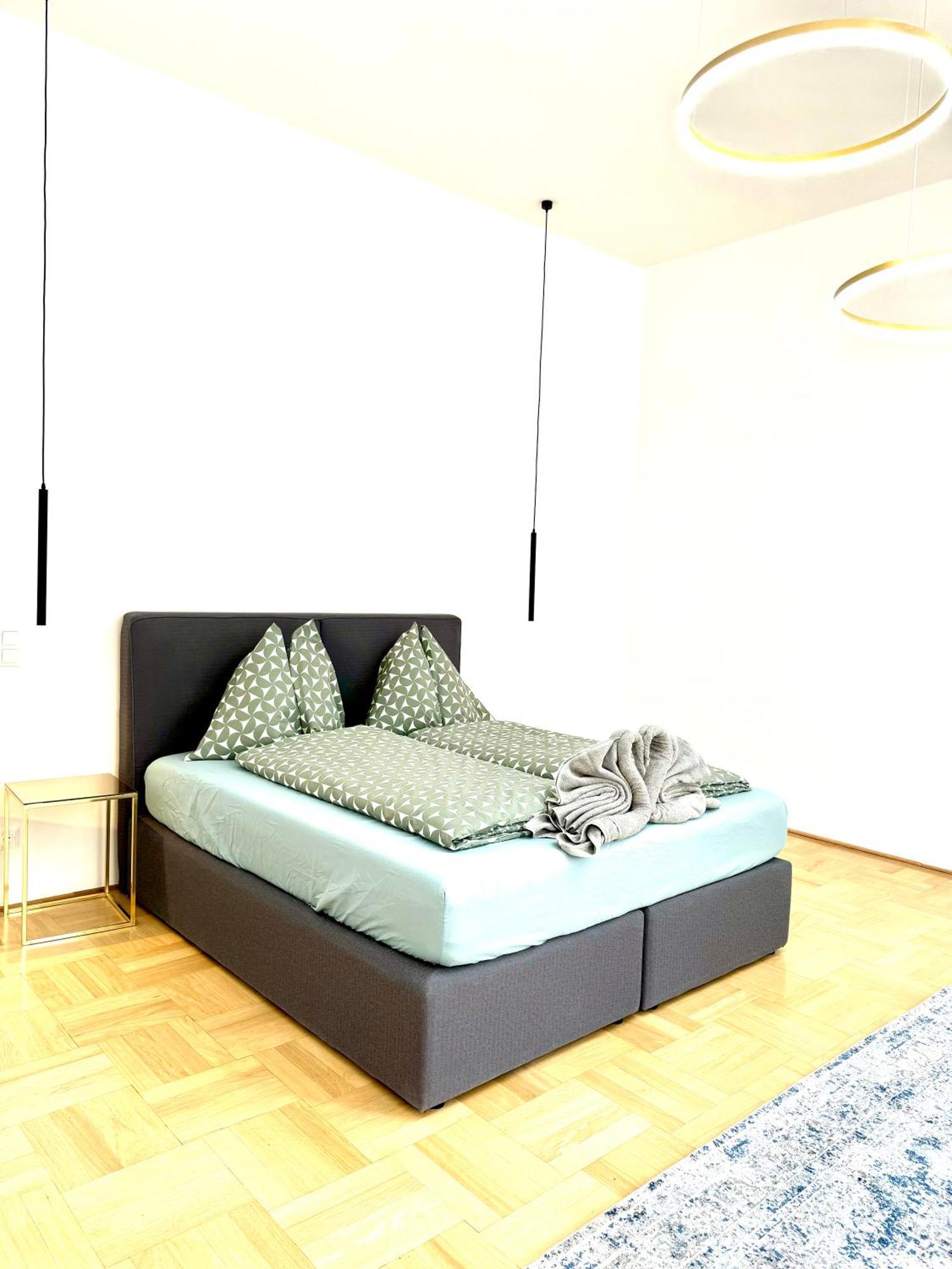 Opera Vienna Apartment 145 M2 Extérieur photo