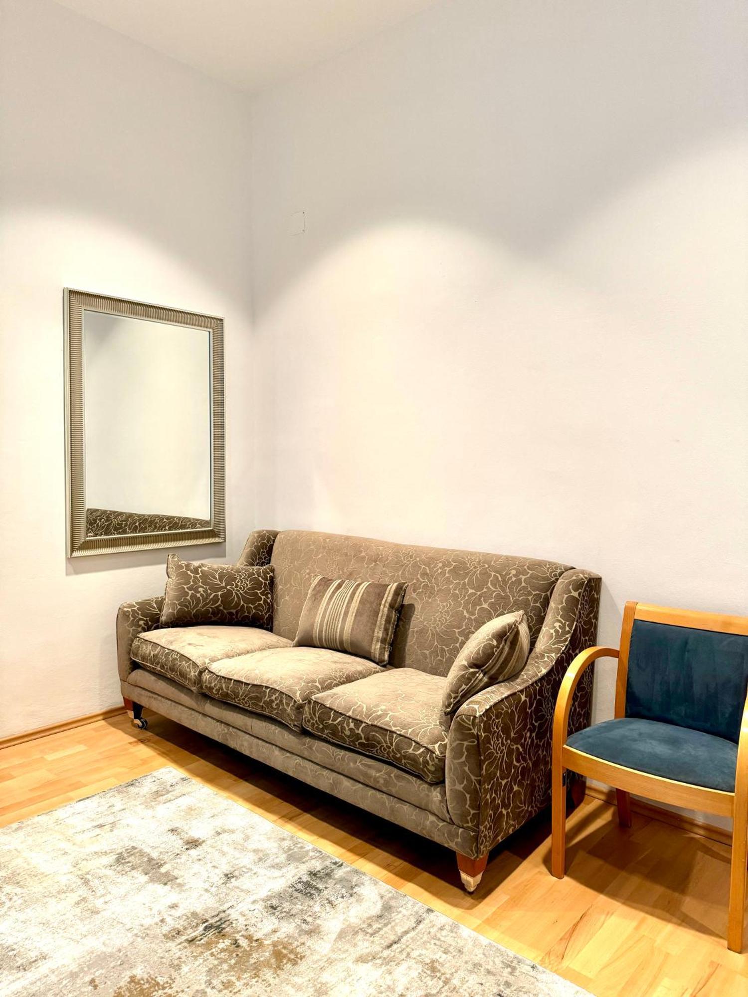 Opera Vienna Apartment 145 M2 Extérieur photo