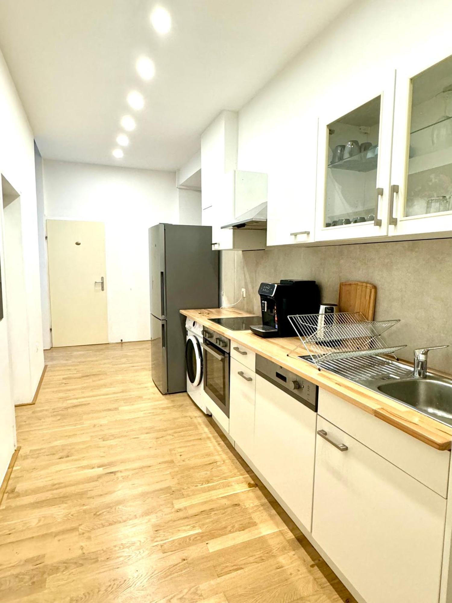 Opera Vienna Apartment 145 M2 Extérieur photo